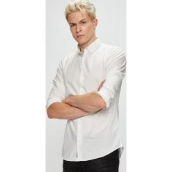 Produkt by Jack & Jones - Koszula. Białe koszule męskie PRODUKT by Jack & Jones, xl, bez wzorów, z bawełny, casualowe, button down, z długim rękawem. W wyprzedaży za 49,90 zł.