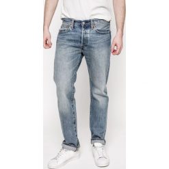 Levi's - Jeansy 501. Brązowe jeansy męskie z dziurami Levi's®. W wyprzedaży za 249,90 zł.
