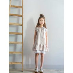 Sukienki dziewczęce: MARY Sukienka z białą, plisowaną falbanką