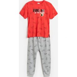 Bawełniana piżama SmileyWorld® -. Piżamy męskie Reserved, bez wzorów, z bawełny, bez rękawów. Za 49,99 zł.