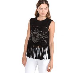 TWINSET Top Czarny. Czarne podkoszulki damskie Twinset, s, z aplikacjami, ze skóry. Za 1432,95 zł.