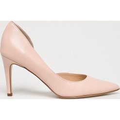 Solo Femme - Szpilki. Różowe szpilki Solo Femme, bez wzorów, ze skóry, bez obcasa, na obcasie, bez zapięcia. Za 339,90 zł.