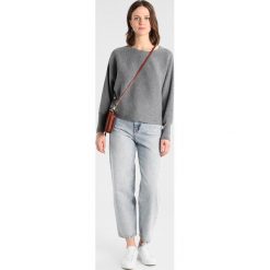 Swetry damskie: Vila VIELASTA KNIT Sweter medium grey melange