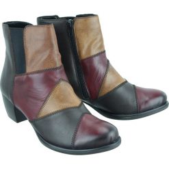 RIEKER REMONTE R2672-25 red combination, botki damskie. Czerwone botki damskie Rieker Remonte, ze skóry, bez obcasa, na obcasie, na zamek. Za 359,90 zł.