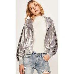 Champion - Bluza. Szare bluzy damskie Champion, s, z aplikacjami, z poliesteru. Za 339,90 zł.
