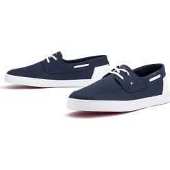 TOMMY HILFIGER SEASONAL CORE BOAT S > FM0FM02760-DW5. Trampki męskie TOMMY HILFIGER, bez wzorów, z bawełny, street, bez zapięcia. W wyprzedaży za 249,99 zł.