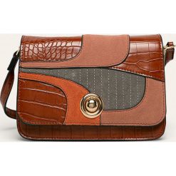 Pepe Jeans - Torebka Calliope. Pomarańczowe listonoszki damskie Pepe Jeans, w paski, z jeansu, na ramię, małe, zamszowe, bez dodatków. W wyprzedaży za 199,90 zł.