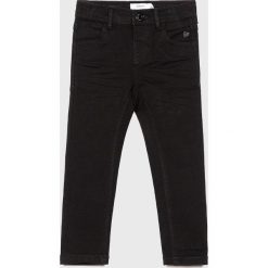 Name it - Jeansy 92 - 122 cm. Niebieskie jeansy dziewczęce Name it, bez wzorów, z elastanu. W wyprzedaży za 69,90 zł.