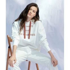 Bluza z rozcięciami po bokach - Kremowy. Białe bluzy damskie Sinsay, s, bez wzorów, bez rękawów, bez kaptura. Za 59,99 zł.