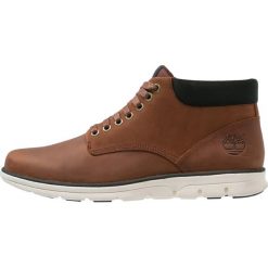 Timberland BRADSTREET Sznurowane obuwie sportowe cognac. Brązowe buty sportowe męskie marki NEWFEEL, z gumy. Za 569,00 zł.