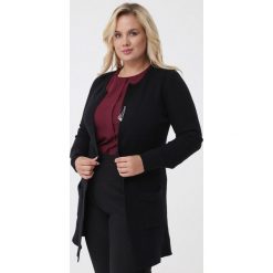 Czarny Kardigan Ansley. Czarne swetry damskie Born2be, xl, bez wzorów. Za 139,99 zł.