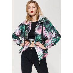 Kurtki sportowe damskie: Sportowa kurtka oversize – Wielobarwn
