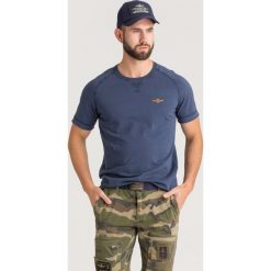 T-SHIRT Aeronautica Militare. Niebieskie t-shirty męskie Aeronautica Militare, s, z nadrukiem, z okrągłym kołnierzem. Za 369,00 zł.