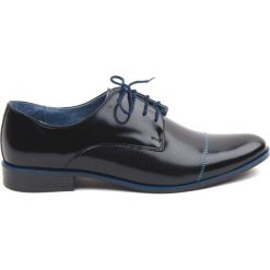 Półbuty męskie Łukbut. Czarne buty wizytowe męskie Łukbut, bez wzorów, ze skóry, eleganckie, bez zapięcia. Za 289,00 zł.