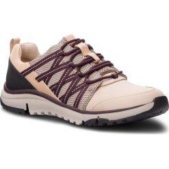 Trekkingi CLARKS - Tri Trail 261351094 Nude Pink Combi. Brązowe półbuty damskie Clarks, na co dzień, ze skóry, bez obcasa, bez zapięcia. W wyprzedaży za 259,00 zł.
