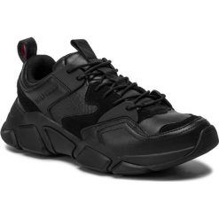 Sneakersy TOMMY HILFIGER - Chunky Leather Trainer FM0FM02549 Black BDS. Czarne sneakersy męskie TOMMY HILFIGER, bez zapięcia. Za 649,00 zł.