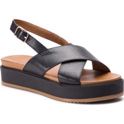 Sandały INUOVO - 112032 Black. Czarne klapki damskie Inuovo, bez wzorów, ze skóry, bez obcasa. Za 299,00 zł.
