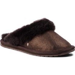 Kapcie EMU AUSTRALIA - Jolie Metallic W11485 Chocolate. Pomarańczowe klapki damskie EMU Australia, bez wzorów, ze skóry, bez obcasa. W wyprzedaży za 239,00 zł.