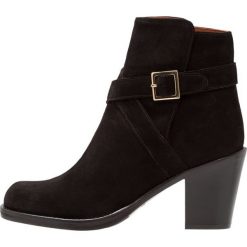 Botki damskie: Whyred PALLENBERG Botki black