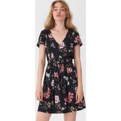Sukienka vintage - Czarny. Czarne sukienki damskie House, s, bez wzorów, vintage, bez kołnierzyka, bez rękawów. Za 79,99 zł.