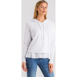 BLUZA PITONE sportmax code. Białe bluzy damskie Sportmax Code, xl, bez wzorów, bez rękawów, bez kaptura. Za 939,00 zł.