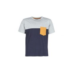 T-shirty z krótkim rękawem Casual Attitude JERMENE. Szare t-shirty męskie marki Casual Attitude, s, bez wzorów, casualowe, bez kołnierzyka, krótkie. Za 129,00 zł.