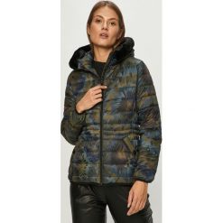 Desigual - Kurtka. Kurtki damskie Desigual, s, bez wzorów, z poliesteru, krótkie. Za 519,90 zł.