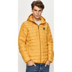 Quiksilver - Kurtka. Czerwone płaszcze męskie Quiksilver, s, bez wzorów, z poliesteru, krótkie, z kapturem. Za 419,90 zł.