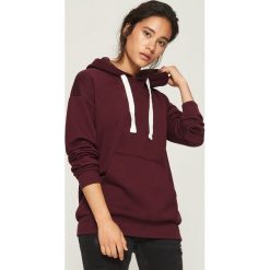 Bluza z kapturem - Bordowy. Czerwone bluzy z kapturem damskie marki Sinsay, m. Za 49,99 zł.