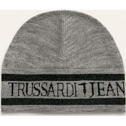 Trussardi Jeans - Czapka. Niebieskie czapki damskie Trussardi Jeans, bez wzorów, z poliesteru. W wyprzedaży za 89,90 zł.
