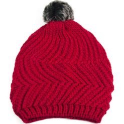 Czapka damska z futrzanym pomponem czerwona (cz2504). Brązowe czapki zimowe damskie marki Art of Polo. Za 36,52 zł.