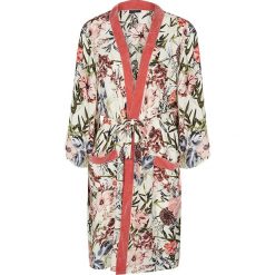 Kimono "Roka" w kolorze kremowo-czerwonym. Czerwone swetry damskie Freequent, xs, bez wzorów. W wyprzedaży za 109,95 zł.
