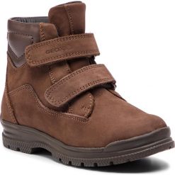 Trapery GEOX - J Navado B. C J845HC 032BC C6677 M Dk Brown. Pomarańczowe śniegowce chłopięce Geox, bez zapięcia. W wyprzedaży za 169,00 zł.