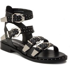 Sandały BRONX - 84735-B Black 01. Czarne klapki damskie Bronx, bez wzorów, ze skóry, bez obcasa, na obcasie. W wyprzedaży za 339,00 zł.