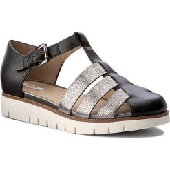 Sandały GEOX - D Darline D D721YD 0BCEW C0005 Black/Dk Grey. Szare klapki damskie Geox, bez wzorów, ze skóry ekologicznej, bez obcasa. W wyprzedaży za 269,00 zł.