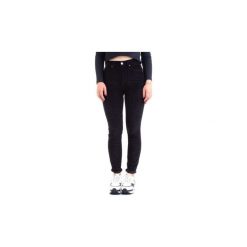 Jeansy skinny Calvin Klein Jeans J20J208742. Szare jeansy damskie skinny marki Calvin Klein Jeans, l, z nadrukiem, z bawełny, z okrągłym kołnierzem. Za 433,74 zł.