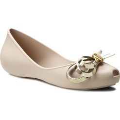 Baleriny ZAXY - Luxury Fem 82108 Beige 90078 W285028. Brązowe baleriny damskie Zaxy, bez wzorów, z tworzywa sztucznego, klasyczne, bez obcasa, na płaskiej podeszwie. W wyprzedaży za 99,00 zł.
