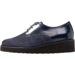 Pinto Di Blu Oksfordki dark blue. Niebieskie jazzówki damskie Pinto Di Blu, z materiału. Za 369,00 zł.
