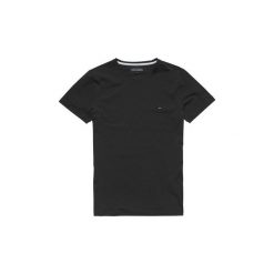 T-shirty z krótkim rękawem Tommy Hilfiger 0867896625 NEW STRETCH C-NK. Czarne t-shirty męskie TOMMY HILFIGER, s, bez wzorów, bez kołnierzyka, krótkie. Za 136,59 zł.