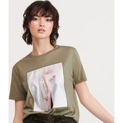 T-shirt z bawełny i modalu - Khaki. Brązowe t-shirty damskie Reserved, s, bez wzorów, z bawełny, bez kołnierzyka. W wyprzedaży za 39,99 zł.