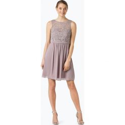 Marie Lund - Elegancka sukienka damska, różowy. Różowe sukienki damskie Marie Lund, w koronkowe wzory, z szyfonu, eleganckie, bez kołnierzyka, bez rękawów, midi. Za 349,95 zł.