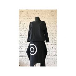 Black Sea-sukienka. Czarne sukienki damskie Ququ design, m, bez wzorów, z elastanu, z asymetrycznym kołnierzem, z długim rękawem, długie, maxi, asymetryczne. Za 157,25 zł.