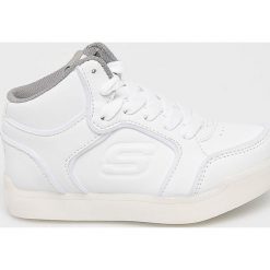 Skechers - Buty dziecięce. Białe trampki chłopięce Skechers, bez wzorów, z materiału, sportowe, bez zapięcia. W wyprzedaży za 179,90 zł.