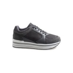 Szare buty sportowe 6261. Szare buty sportowe damskie ButyModne, w paski, eleganckie. Za 67,84 zł.
