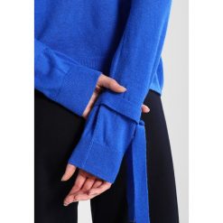 Swetry klasyczne damskie: someday. TALLY Sweter blue iris