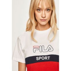Fila - T-shirt. Czerwone bluzki damskie Fila, s, z nadrukiem, z bawełny, casualowe, z okrągłym kołnierzem, z krótkim rękawem. W wyprzedaży za 99,90 zł.