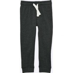 Blukids - Spodnie dziecięce 98-128 cm. Czarne spodnie chłopięce marki Blukids, z bawełny. W wyprzedaży za 25,90 zł.