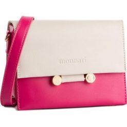Torebka MONNARI - BAG6020-004 Pink. Różowe listonoszki damskie Monnari, bez wzorów, ze skóry ekologicznej, bez dodatków. W wyprzedaży za 129,00 zł.