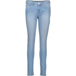Dżinsy - Skinny fit - w kolorze błękitnym. Niebieskie jeansy damskie Wrangler, l. W wyprzedaży za 158,95 zł.