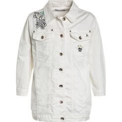 Patrizia Pepe JACKET Kurtka jeansowa milk white. Białe kurtki chłopięce Patrizia Pepe, z bawełny. W wyprzedaży za 683,40 zł.